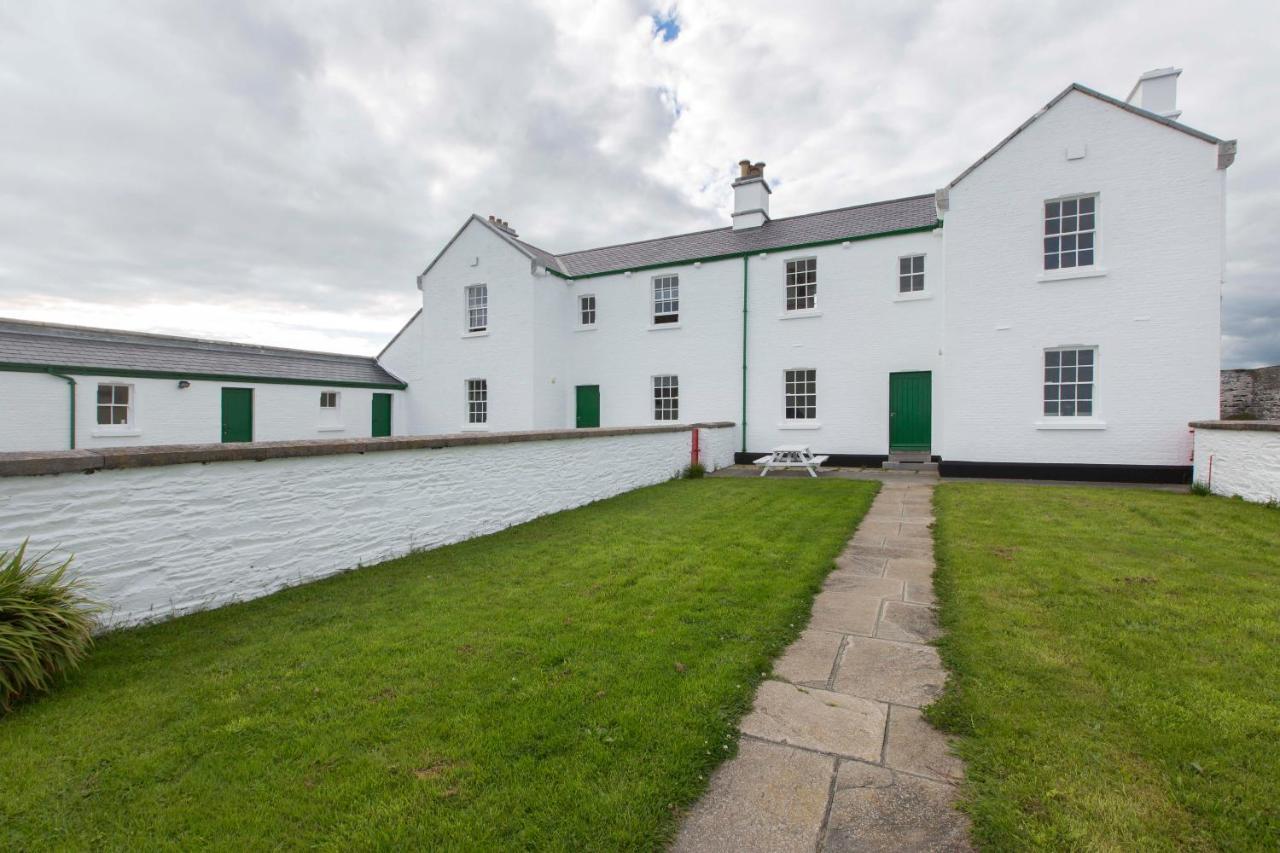 Galley Head Lightkeeper'S Houses Donoure Esterno foto