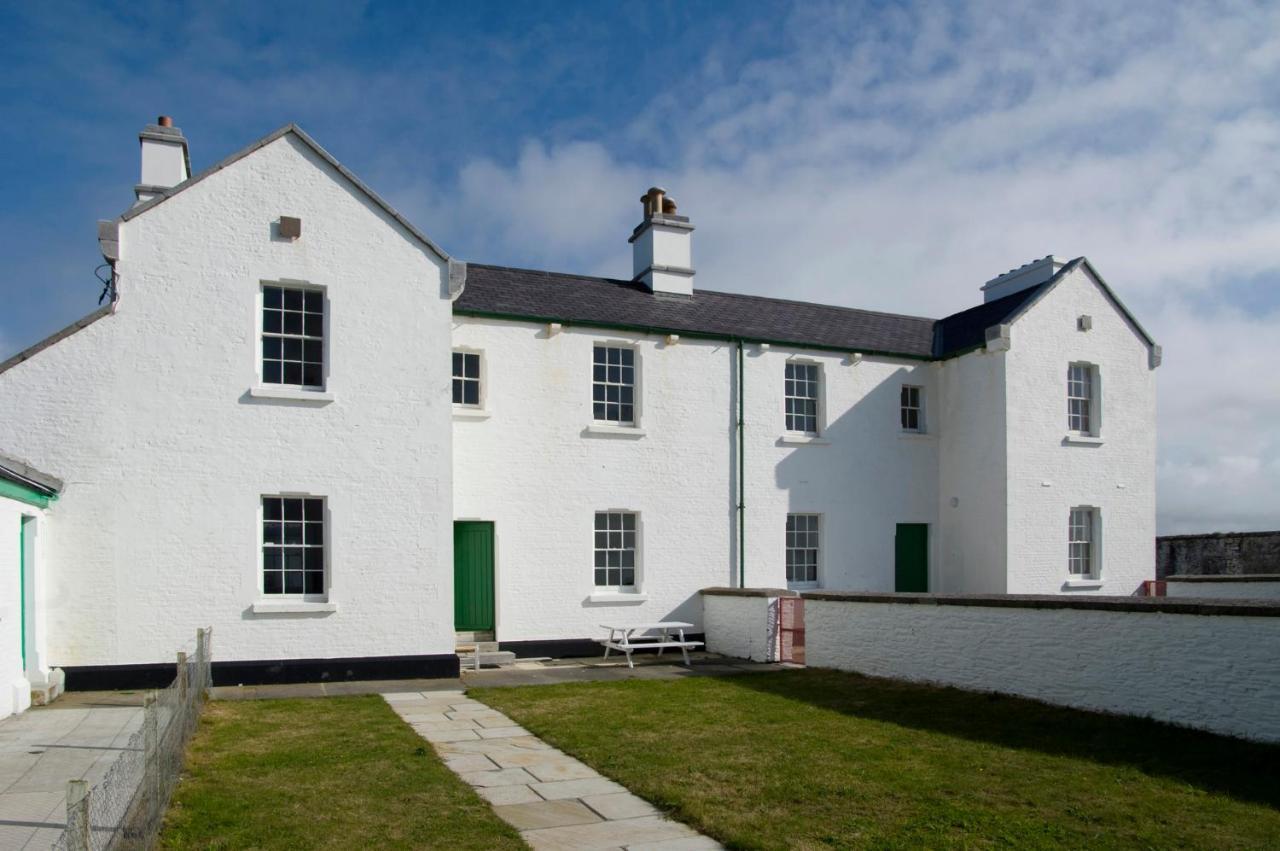 Galley Head Lightkeeper'S Houses Donoure Esterno foto